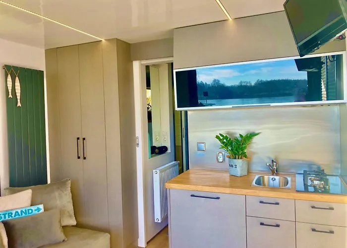 Tekne Hausboot - Schwimmende Feststehende Direkt Auf Der Havel Mit Weitblick Aufs Wasser