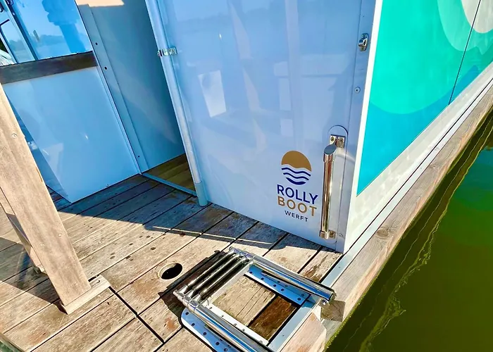 Hausboot - Schwimmende Feststehende Direkt Auf Der Havel Mit Weitblick Aufs Wasser Ketzin