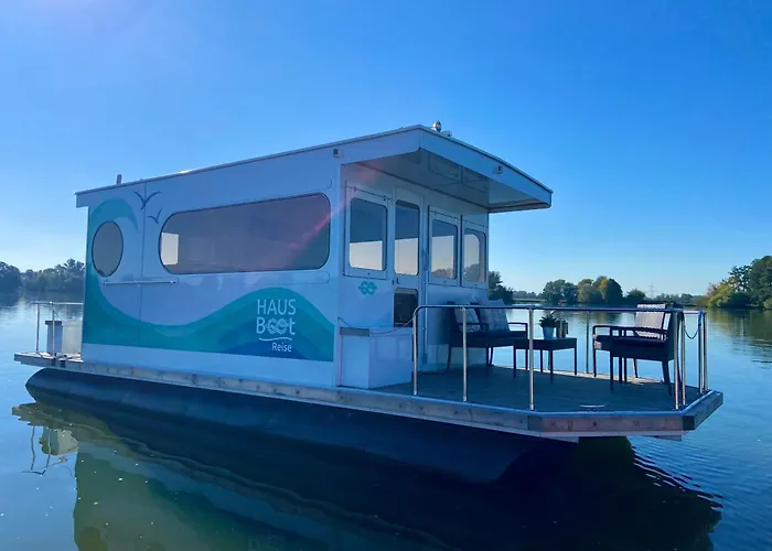 Hausboot - Schwimmende Feststehende Direkt Auf Der Havel Mit Weitblick Aufs Wasser Tekne
