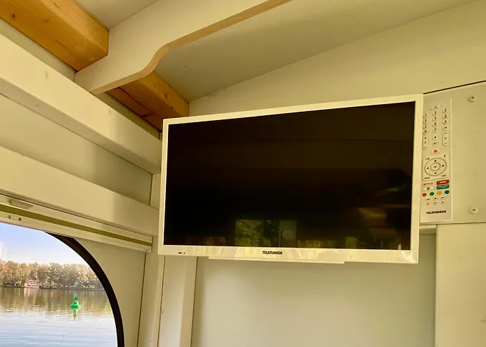 Tekne Hausboot - Schwimmende Feststehende Direkt Auf Der Havel Mit Weitblick Aufs Wasser *